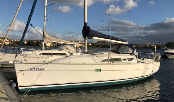 jeanneau sun odyssey 32 - exterior (1)